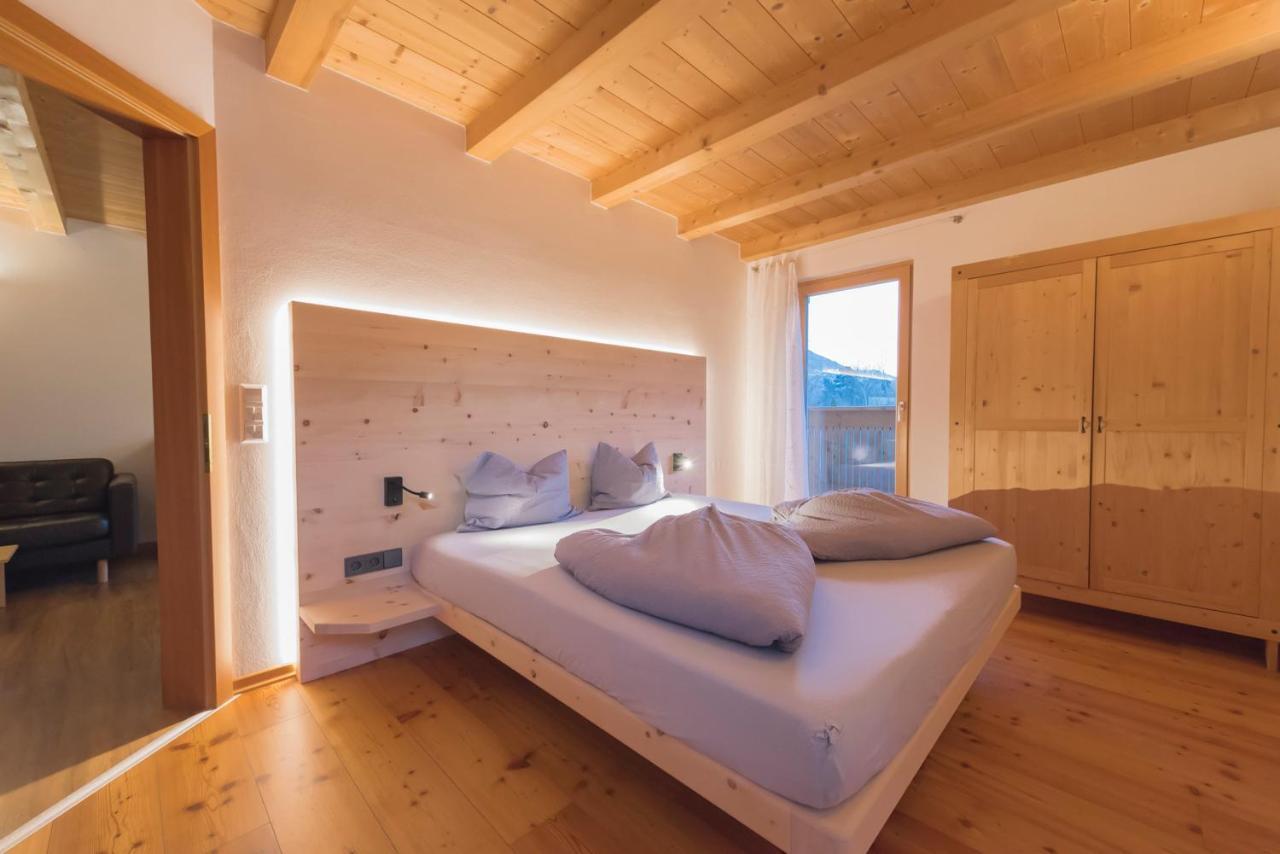 Residence-Garni Haus Tschenett Prato allo Stelvio Esterno foto