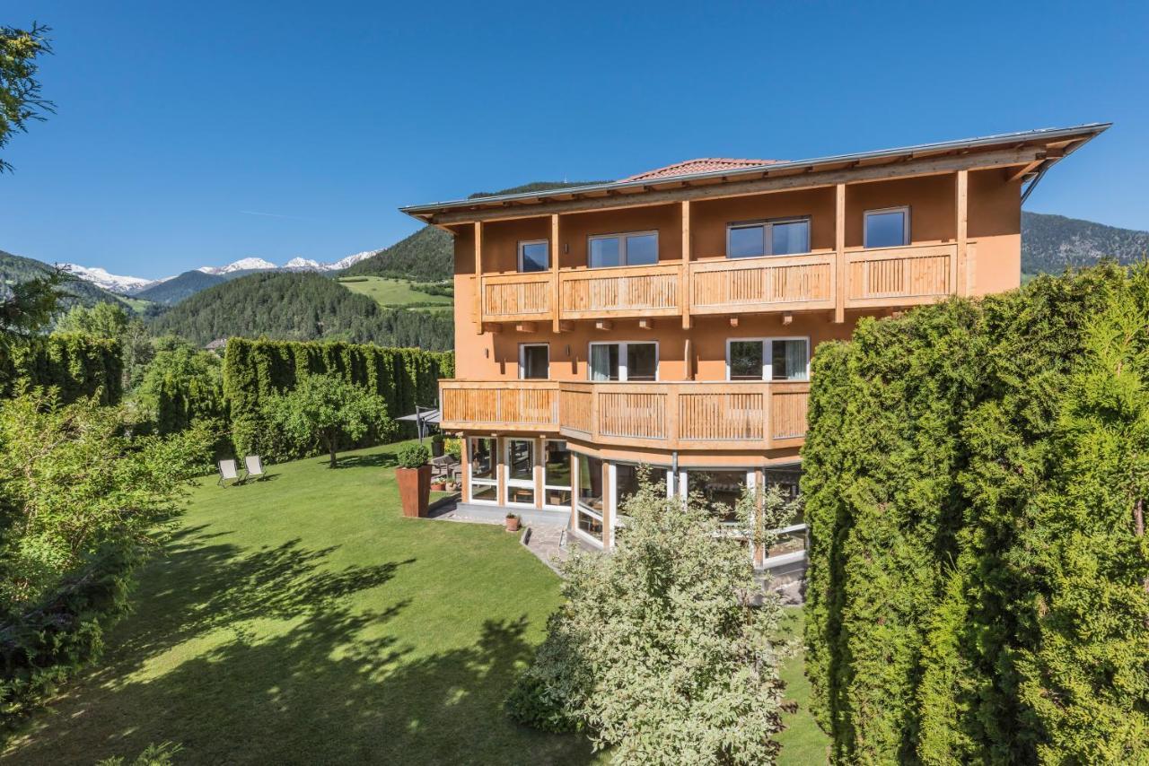 Residence-Garni Haus Tschenett Prato allo Stelvio Esterno foto